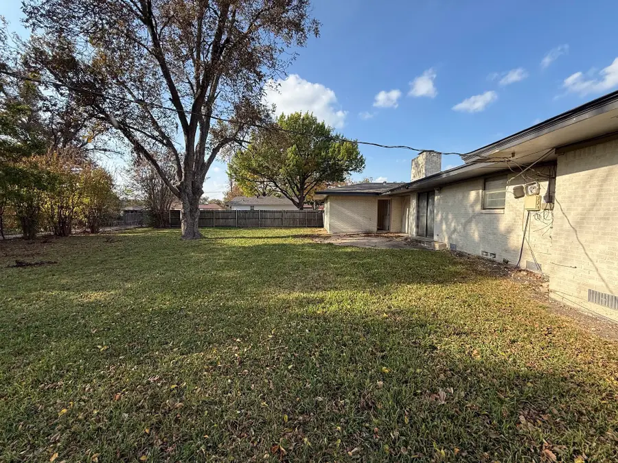1805 Arrow Lane, Garland, TX 75042 - Image #2