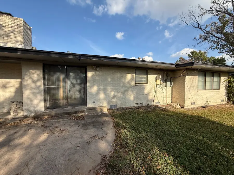 1805 Arrow Lane, Garland, TX 75042 - Image #3