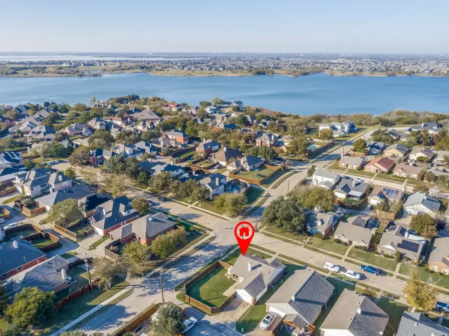 4101 Malone Avenue, The Colony, TX 75056 - Image #2