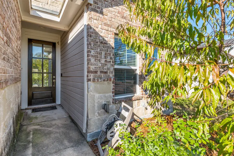 4019 Soloman Drive, Dallas, TX 75212 - Image #3