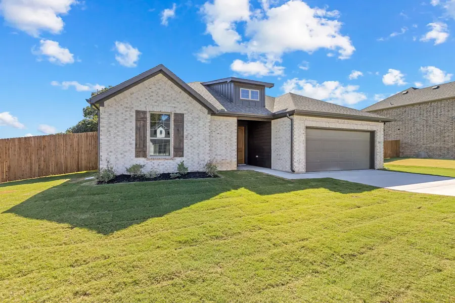 2110 Briarwood, Bridgeport, TX 76426 - Image #3