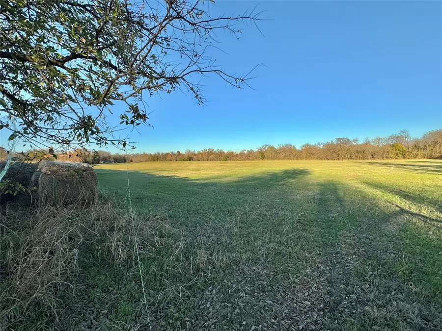 738 Cole Street, Gainesville, TX 76240 - Image #3