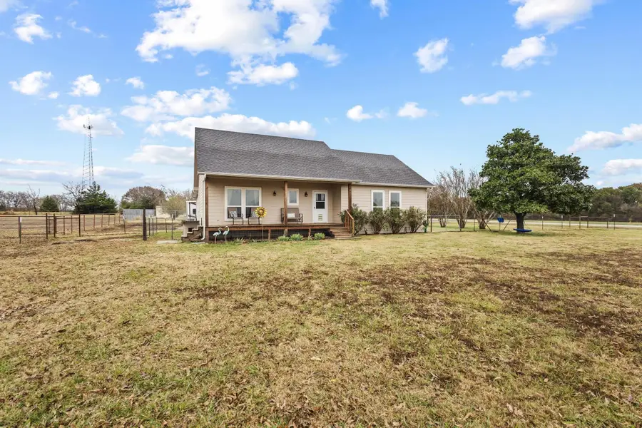 293 Redden Road, Van Alstyne, TX 75495 - Image #2