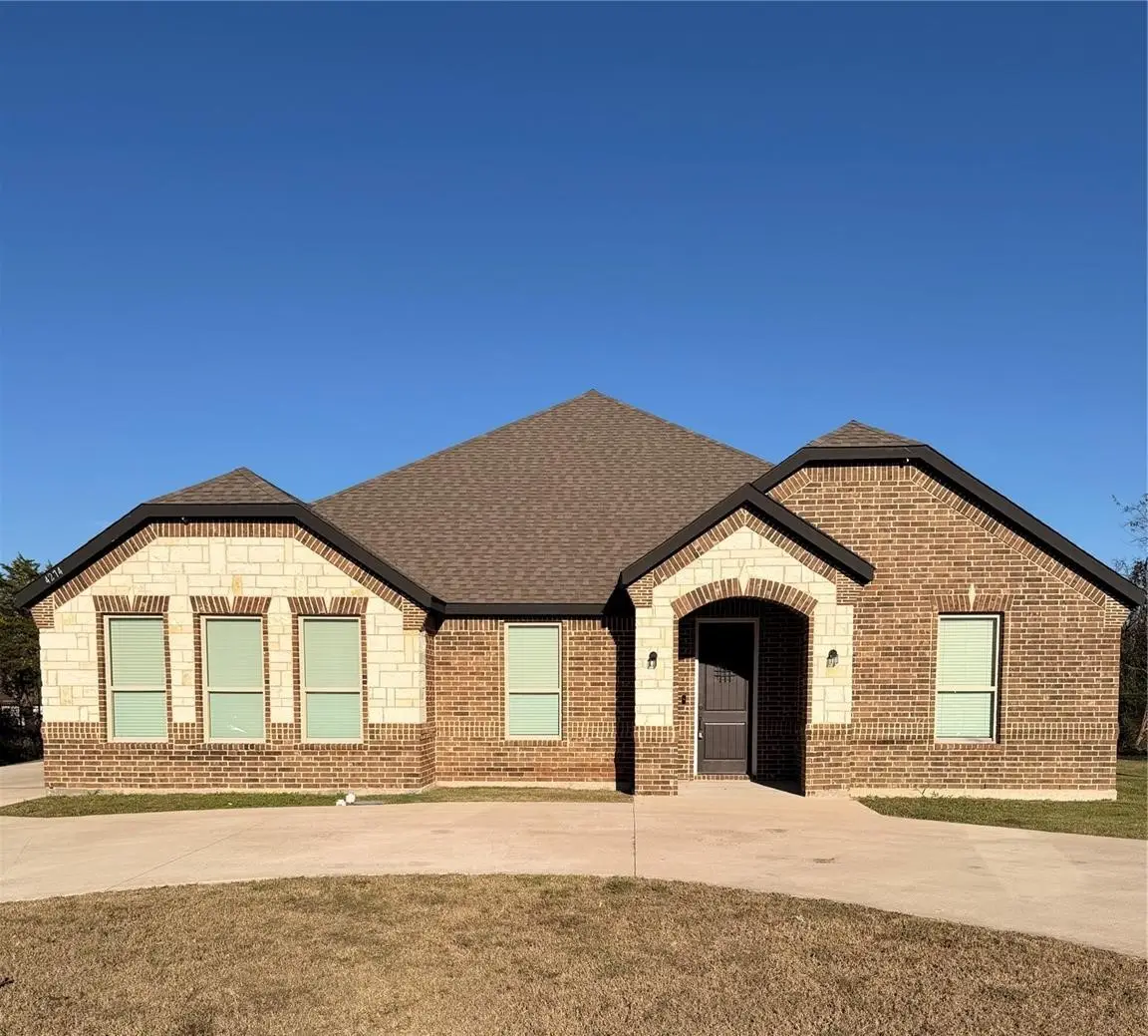 4274 Elkins Avenue, Lancaster, TX 75134 - Image #1