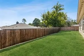 287 Marina Drive, Azle, TX 76020 - Image #3