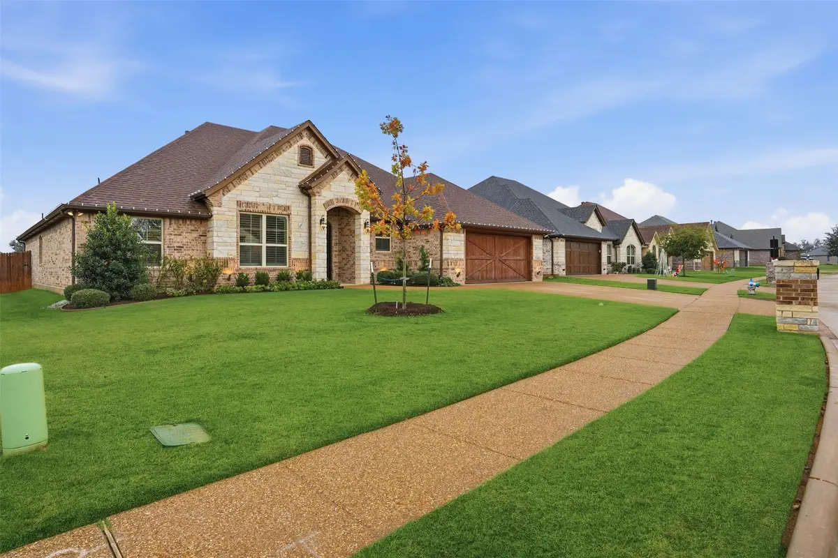 1022 Anna Circle, Granbury, TX 76048 - Image #1