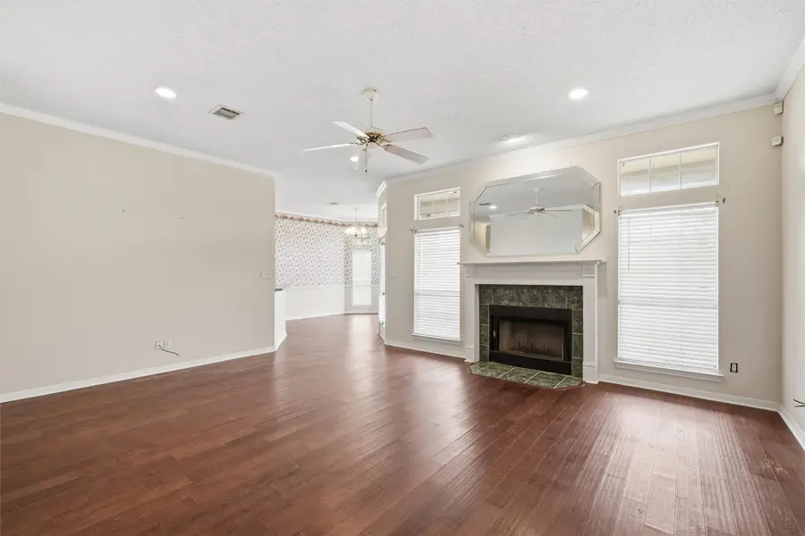 621 Yukon Pass Drive, Hewitt, TX 76643 - Image #3