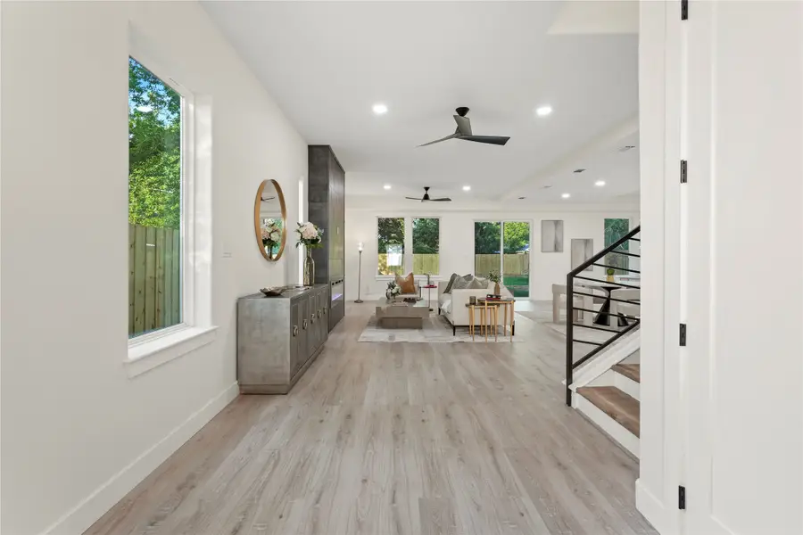 4128 Pluto Street, Dallas, TX 75212 - Image #2