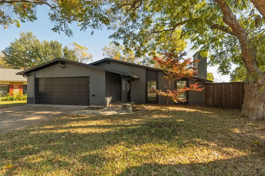 4100 Foxmoor Court, Arlington, TX 76016 - Image #3