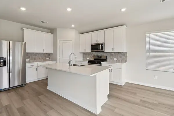 2214 Rannoch Street, Sherman, TX 75092