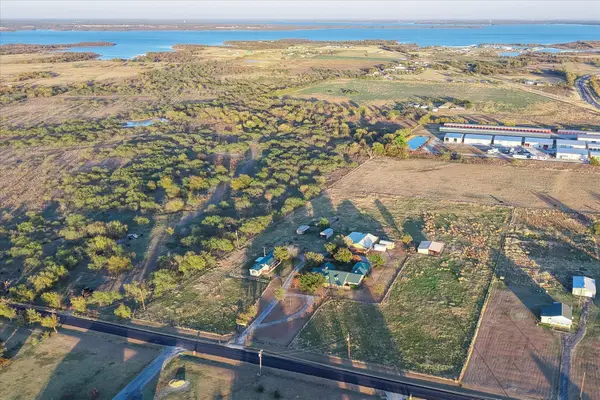 2300 Union Hill Road, Sanger, TX 76266