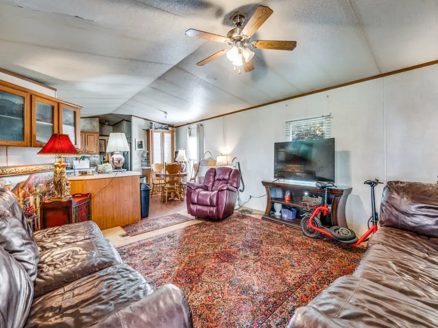 2574 Melody Hills Drive, Fort Worth, TX 76137 - Image #2