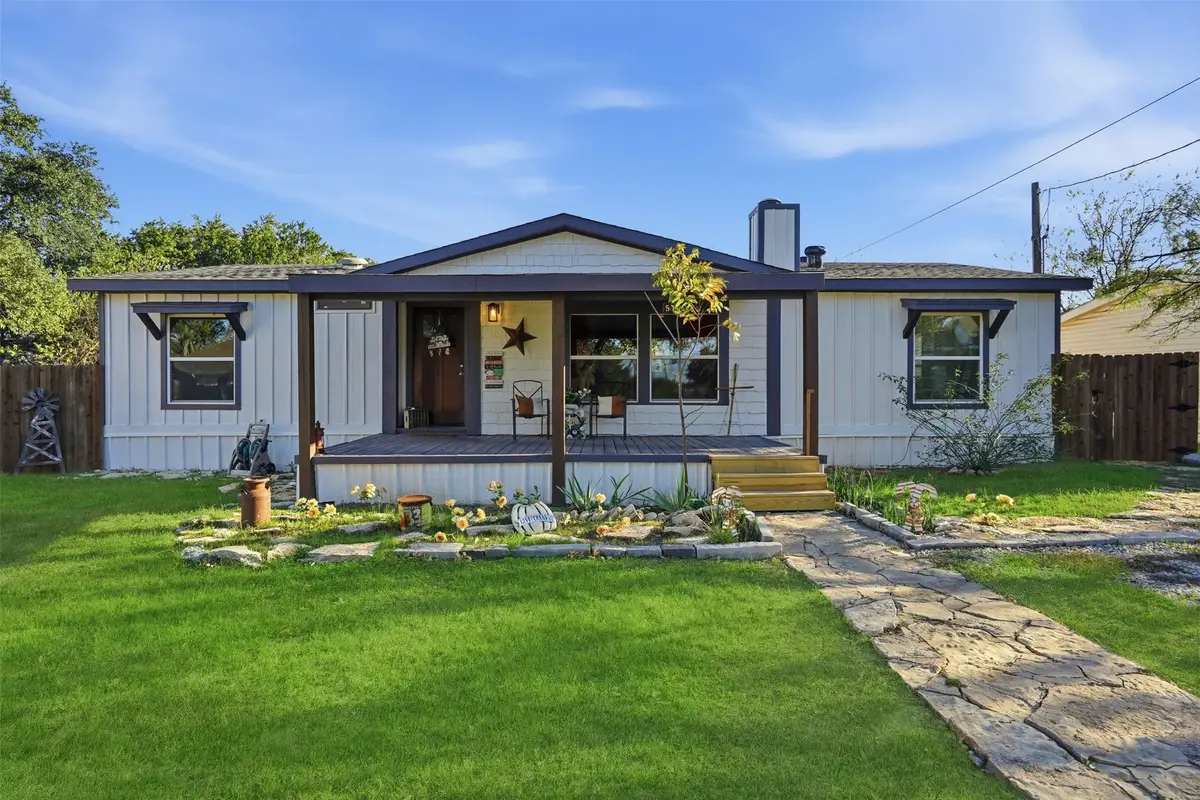 5120 San Marcos Court, Granbury, TX 76048 - Image #1