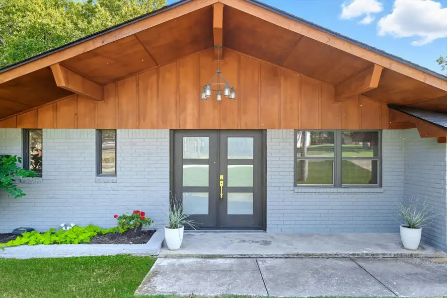 80 Bayside Circle, Gainesville, TX 76240 - #3