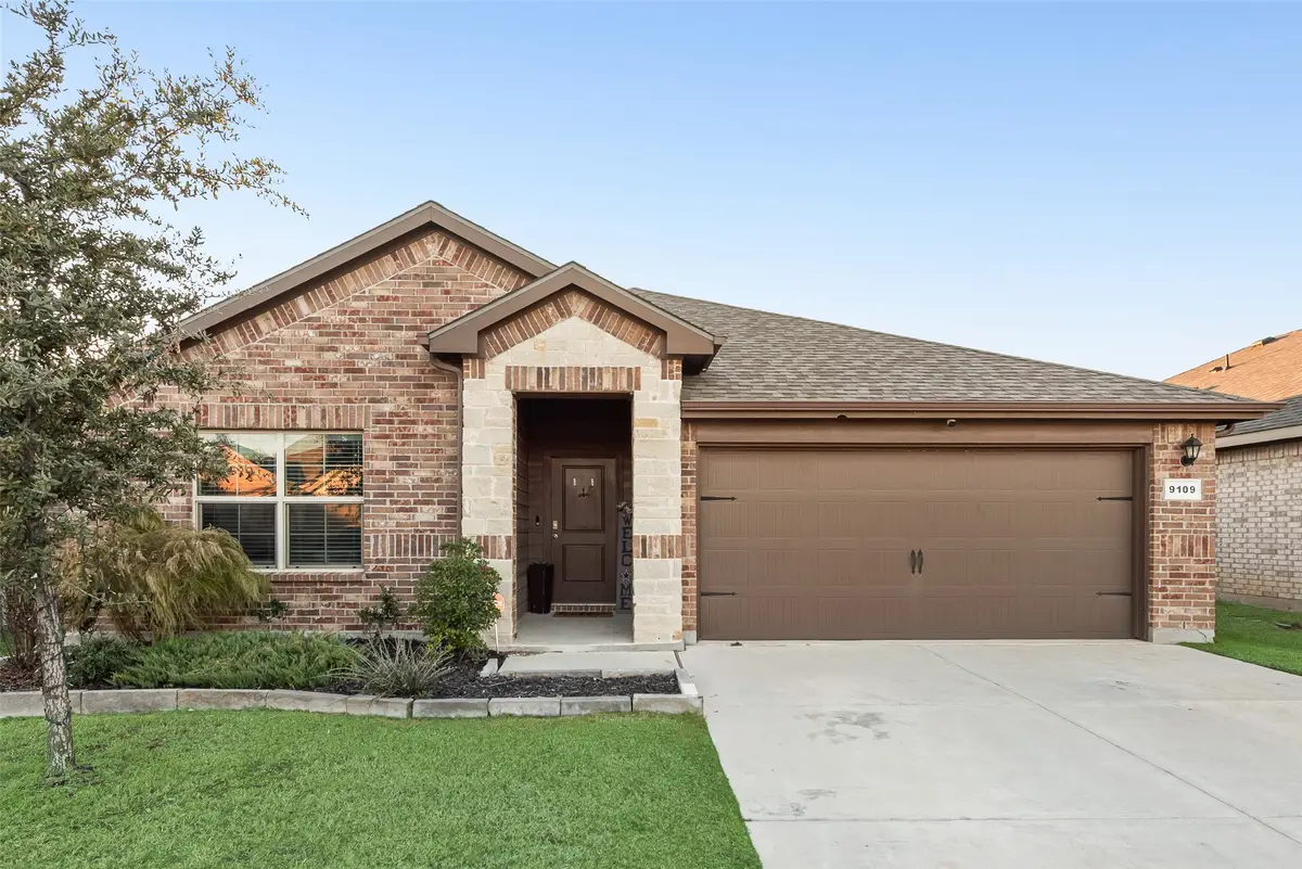 9109 Ridgeriver Way, Fort Worth, TX 76131 - Image #1