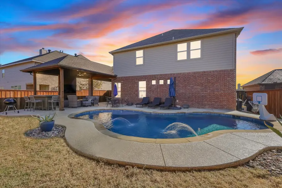 9524 Havenway Drive, Justin Roanoke, TX 76226 - Image #2