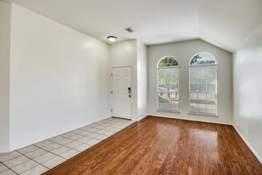 1150 Dove Tail Court, Murphy, TX 75094 - Image #3