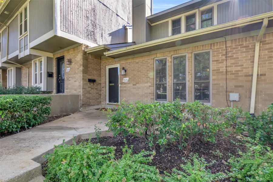7616 Riverbrook Drive #6, Dallas, TX 75230 - Image #2