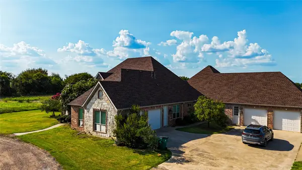 2300 Berend Road, Pilot Point, TX 76258