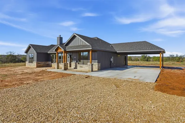1865 Dobbs Valley Road, Mineral Wells, TX 76067