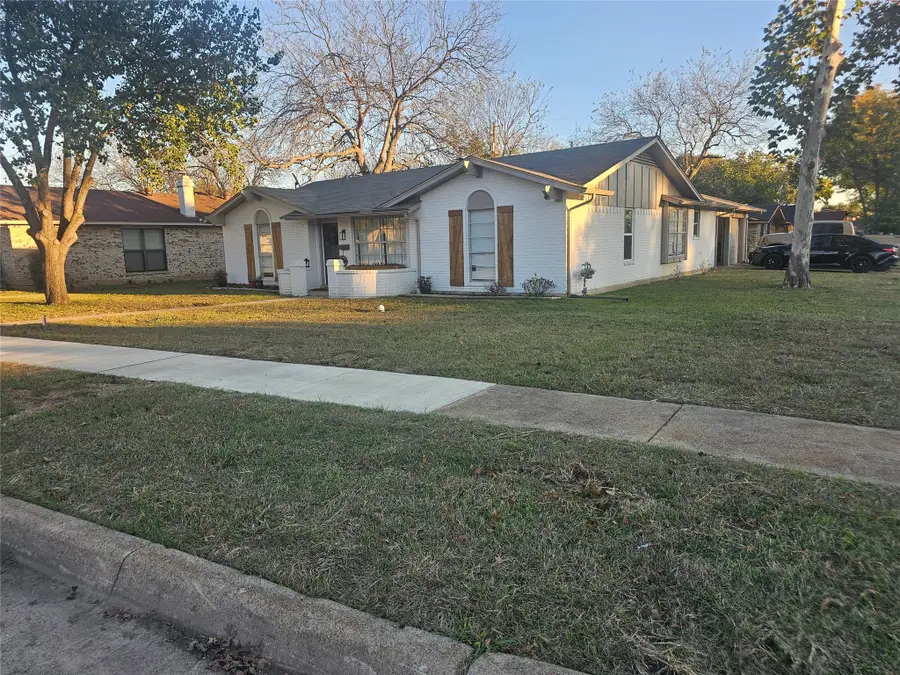 1226 Acton Court, Duncanville, TX 75137 - Image #2