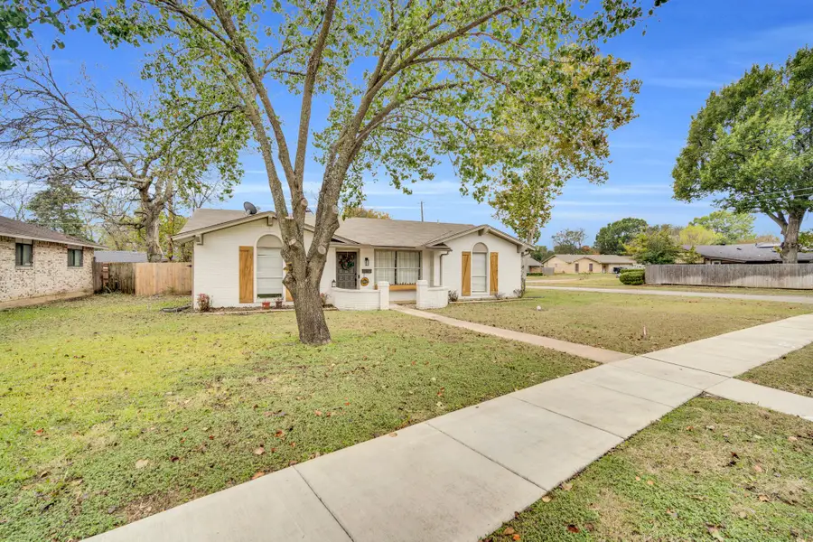 1226 Acton Court, Duncanville, TX 75137 - Image #3