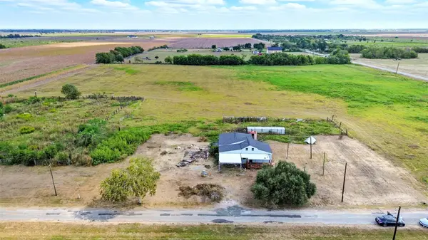 3416 Kurkendall Road, Beasley, TX 77417