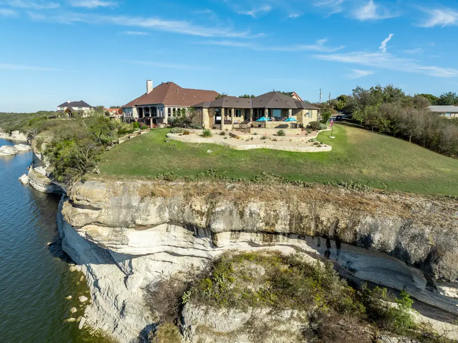 1221 Overlook Court, Whitney, TX 76692 - Image #3