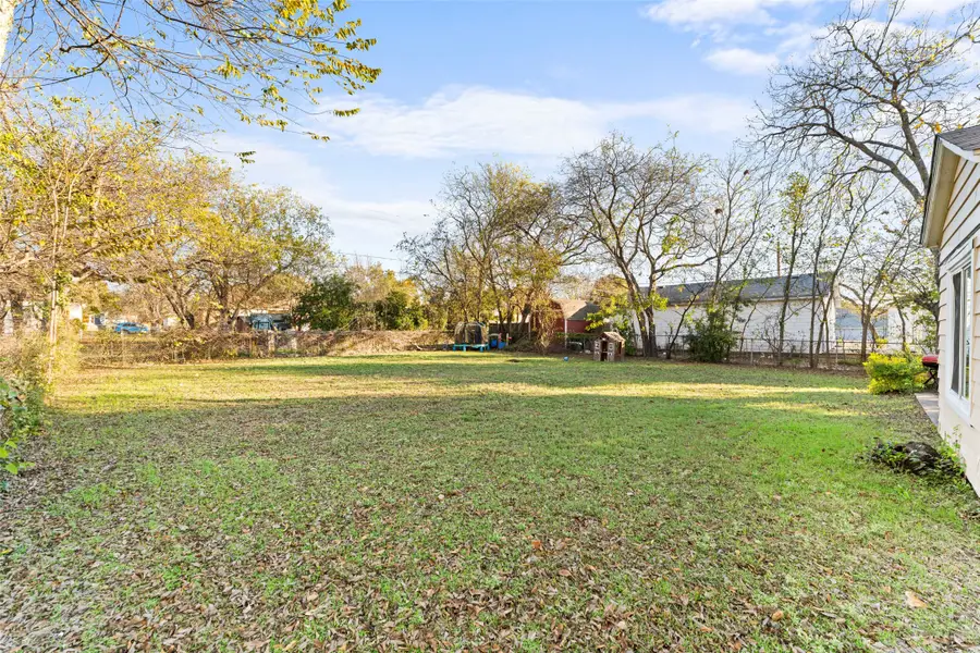 231 W Center Street, Duncanville, TX 75116 - Image #3