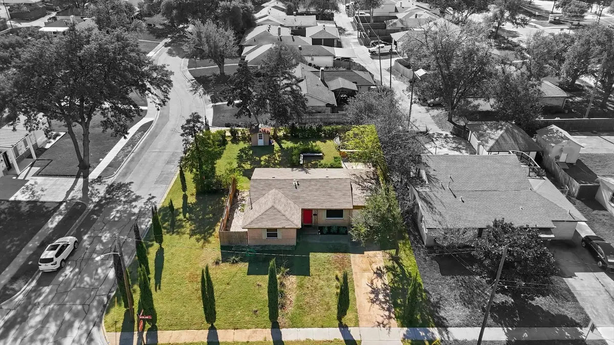 2776 Richland Avenue, Farmers Branch, TX 75234 - Image #1