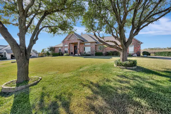 10709 Los Rios Drive, Fort Worth, TX 76179