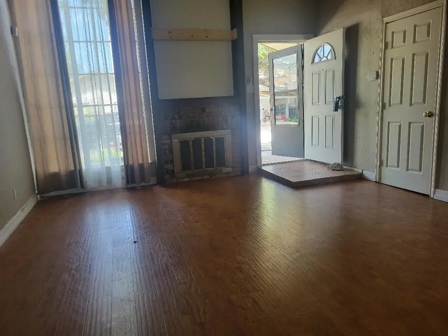 734 Sceptre, Garland, TX 75043 - Image #2