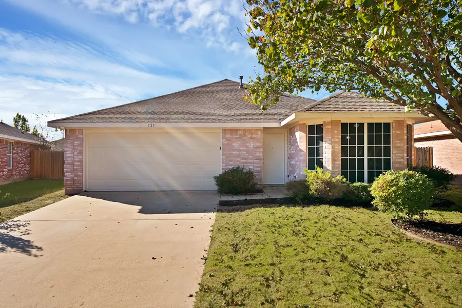 725 Azalea Lane, Cedar Hill, TX 75104 - Image #2