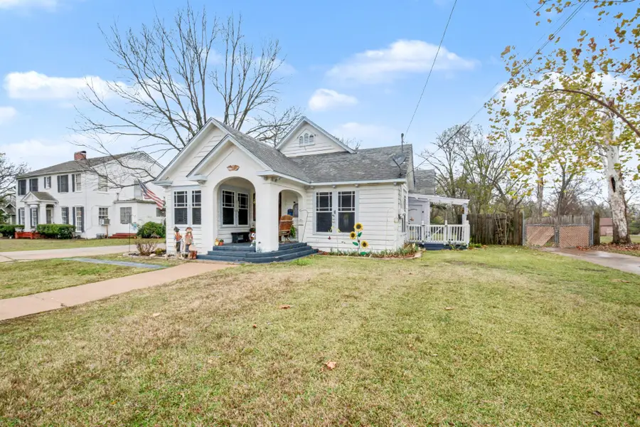 1618 Bonham Street, Commerce, TX 75428 - Image #3