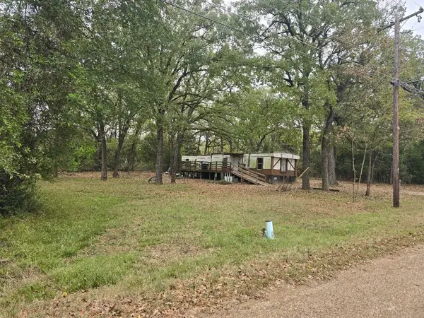 11288 Cedar Drive, Mabank, TX 75156