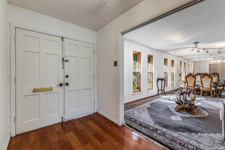 2271 Homeway Circle, Dallas, TX 75228 - Image #2