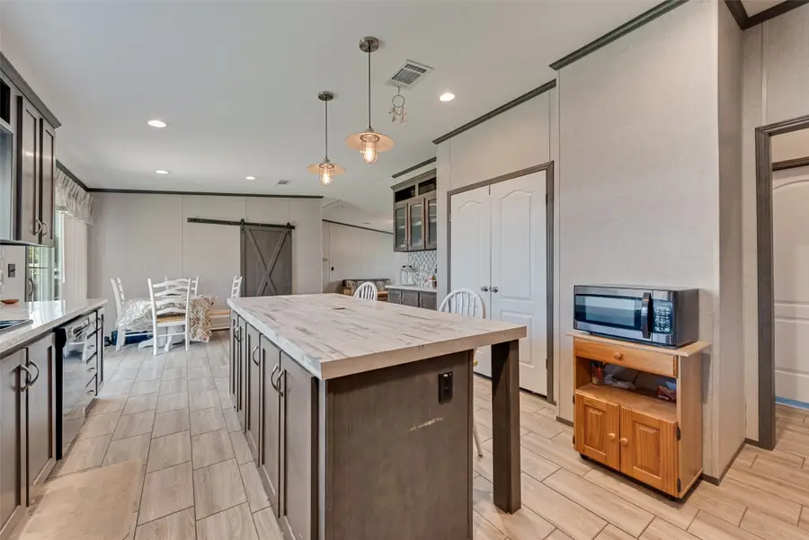 1820 Pelican E, Pelican Bay, TX 76020 - Image #3