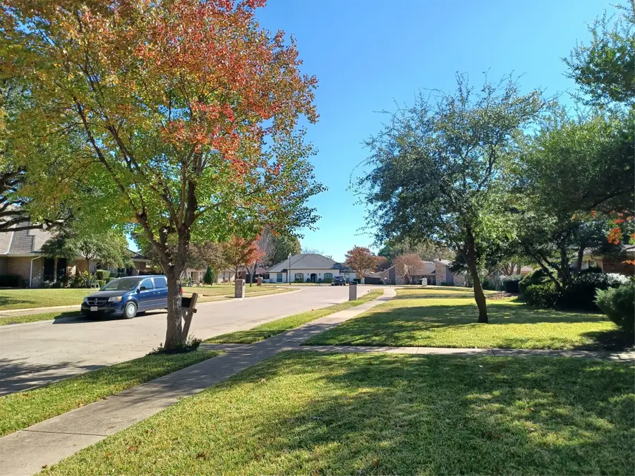 4204 San Saba Court, Plano, TX 75074 - Image #2