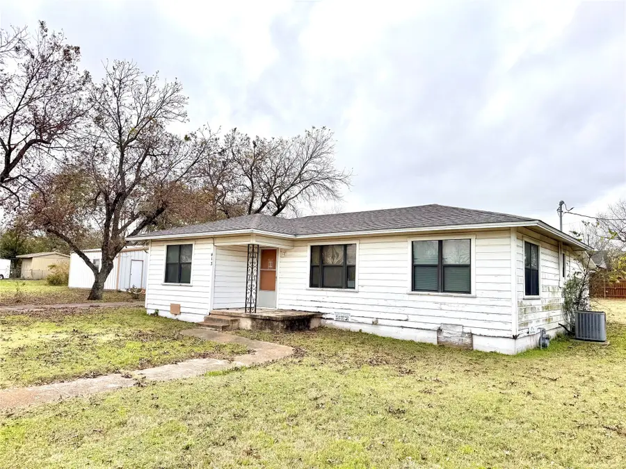 413 N Washington Street, West, TX 76691 - Image #2