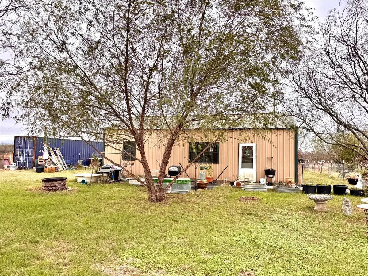 869 State Highway 171, Hubbard, TX 76648 - Image #1