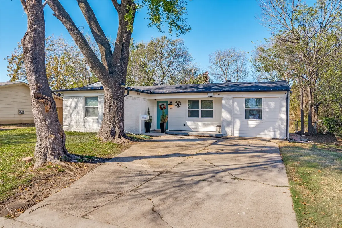 4507 Hyde Park Drive, Mesquite, TX 75150 - Image #1
