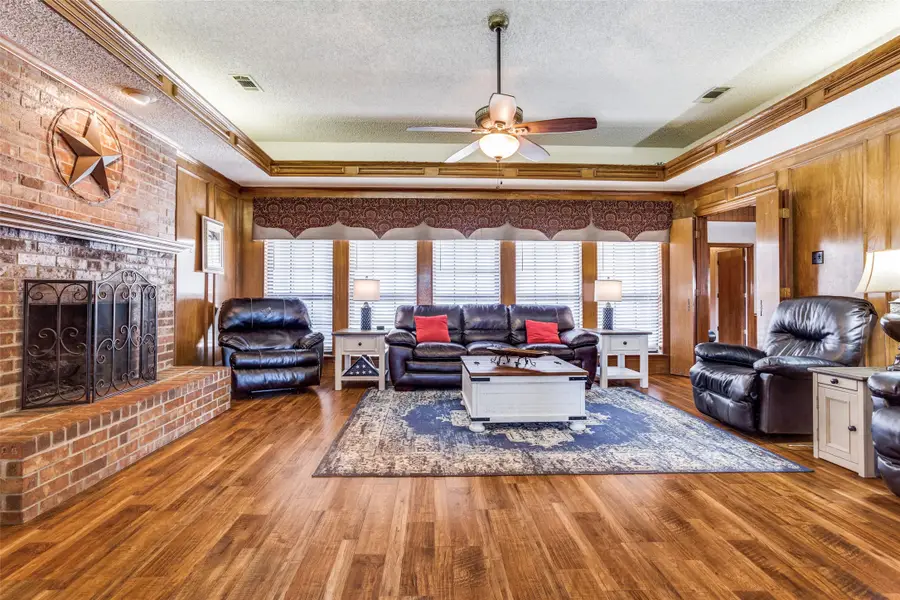 2829 Colleen Drive, Garland, TX 75043 - Image #3