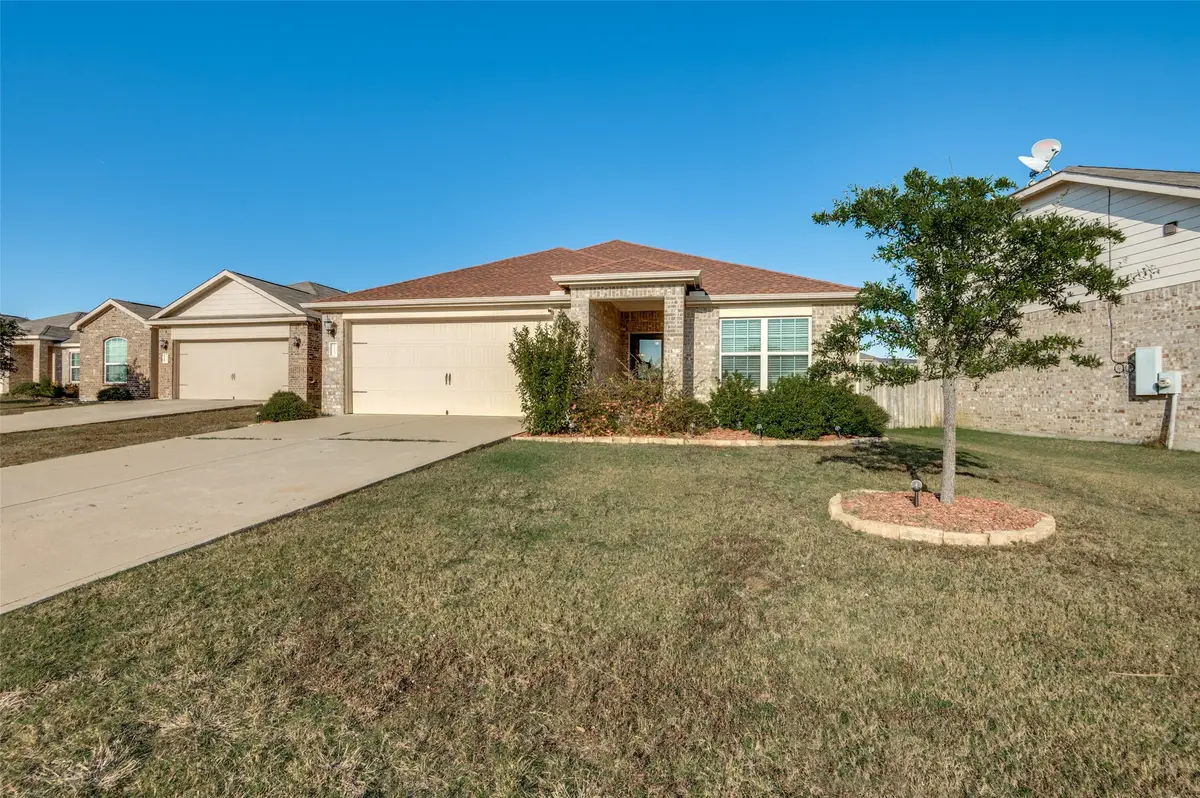 113 Rushmore Lane, Venus, TX 76084 - Image #1