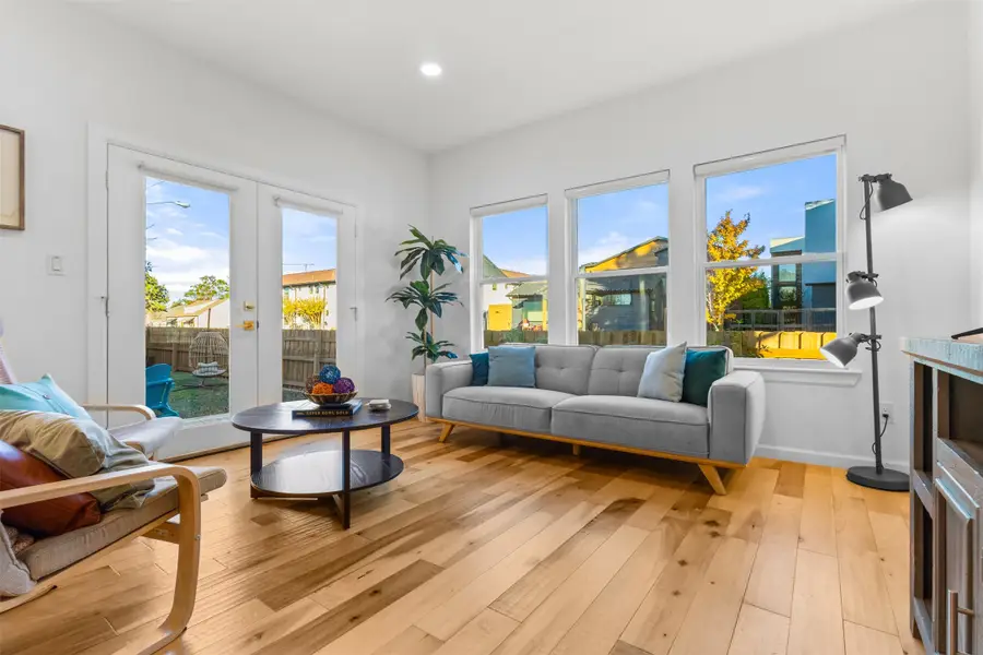 5220 Bonita Avenue, Dallas, TX 75206 - Image #3