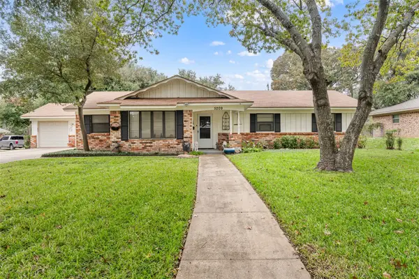 5209 Live Oak Avenue, Waco, TX 76710