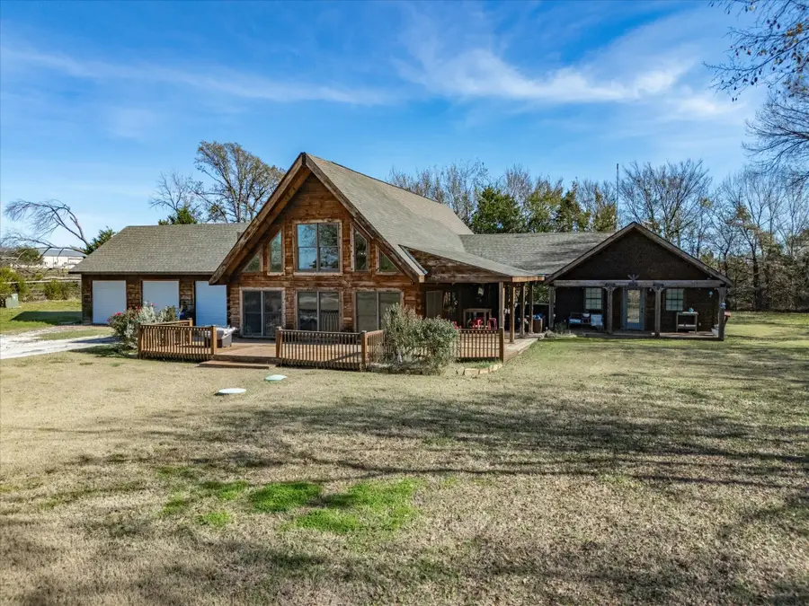 11300 Massey Road, Pilot Point, TX 76258 - Image #2