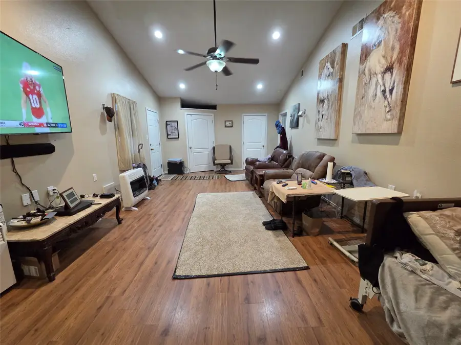 484 County Road 1206, Savoy, TX 75479 - Image #3