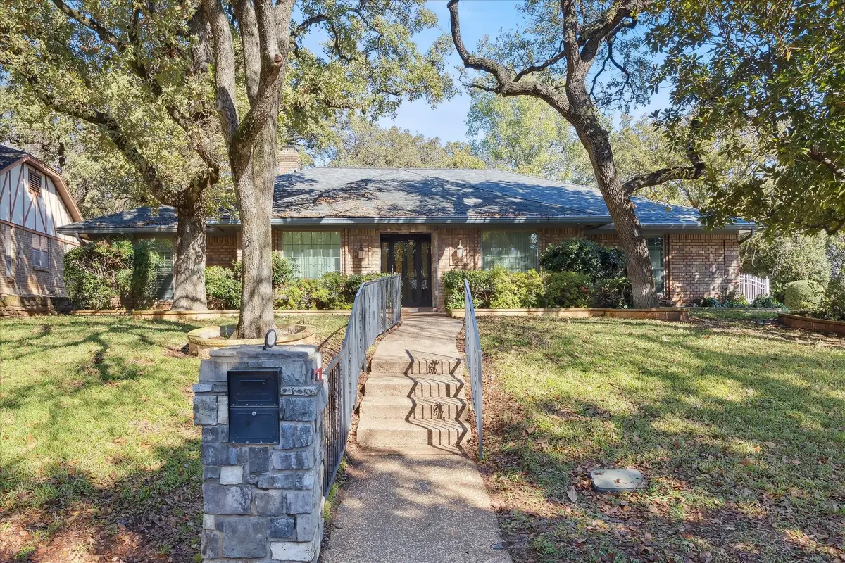 805 Newport Road, Fort Worth, TX 76120 - Image #1