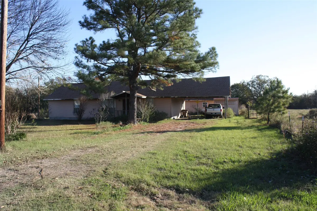 27973 Kingswood Road, Kemp, TX 75143 - Image #1