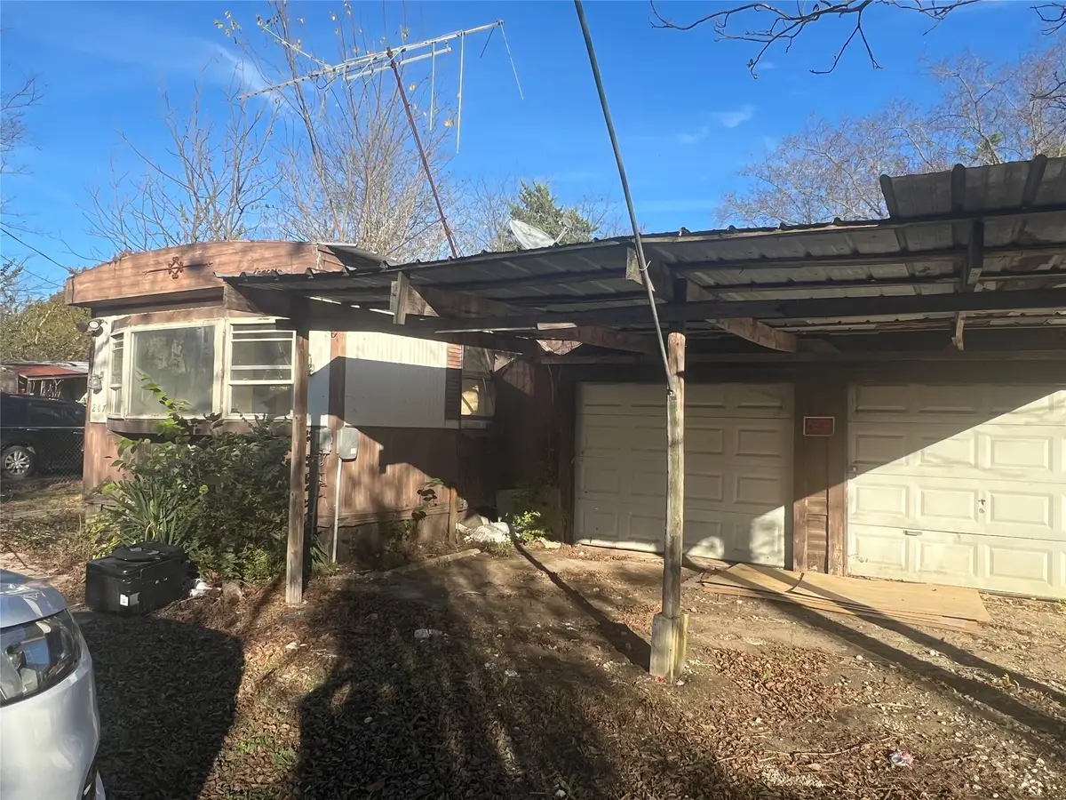 207 Mill Street, Lone Oak, TX 75453 - Image #1